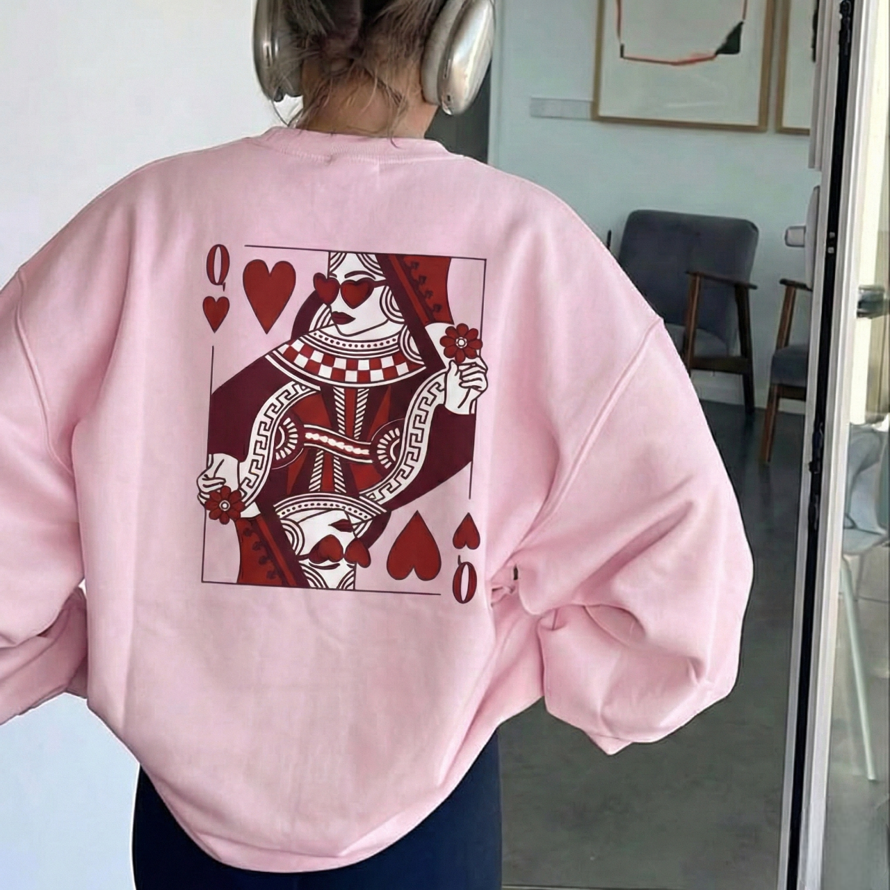 Queen of Hearts Crewneck Sweatshirt